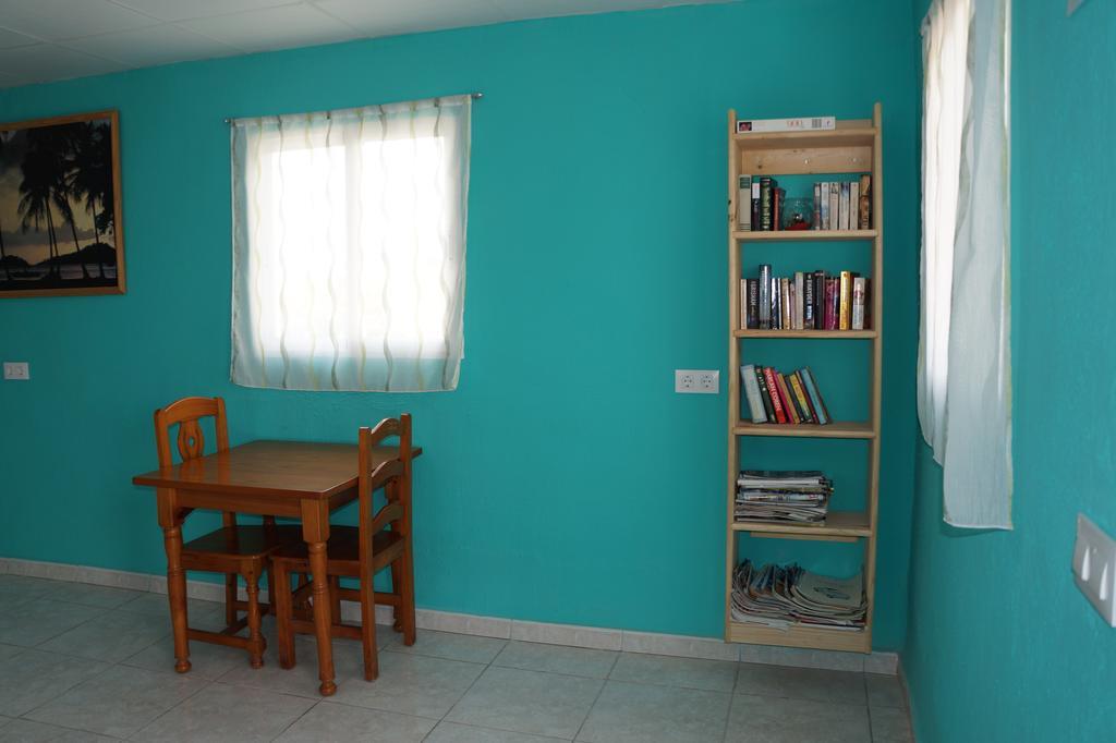 Camping Los Pinos Peñíscola Extérieur photo