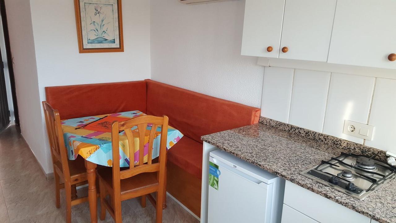 Camping Los Pinos Peñíscola Extérieur photo